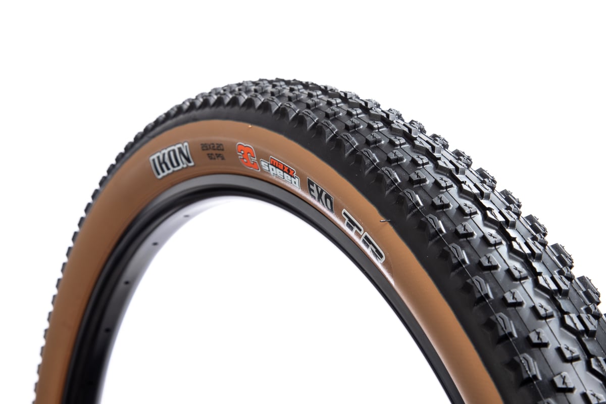 maxxis tb96740100